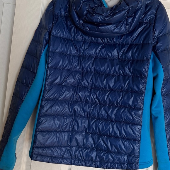 Canada Goose Hybrid LiteNavy and Sky Blue Puffer Jacket - Picture 5 of 7